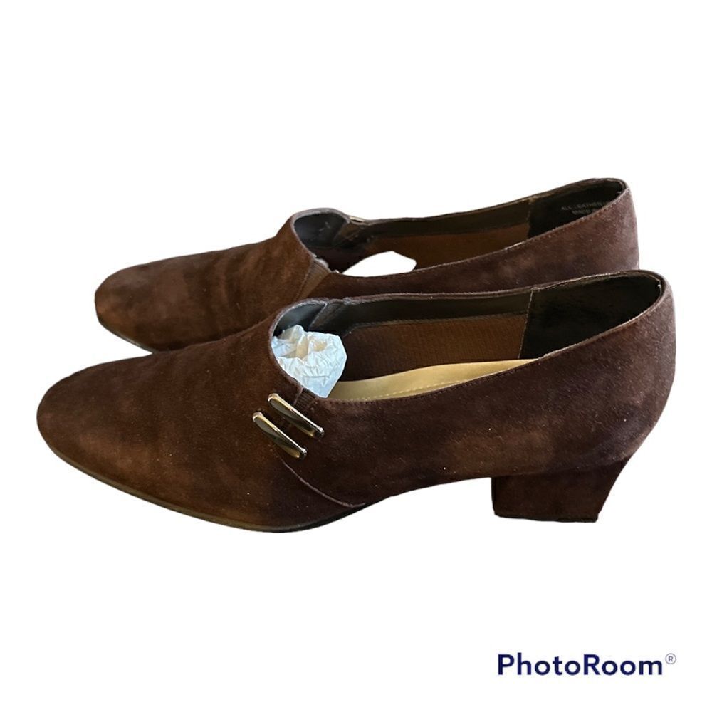 Karen Scott “Riley” Brown Suede Size 8 Women’s Shoes